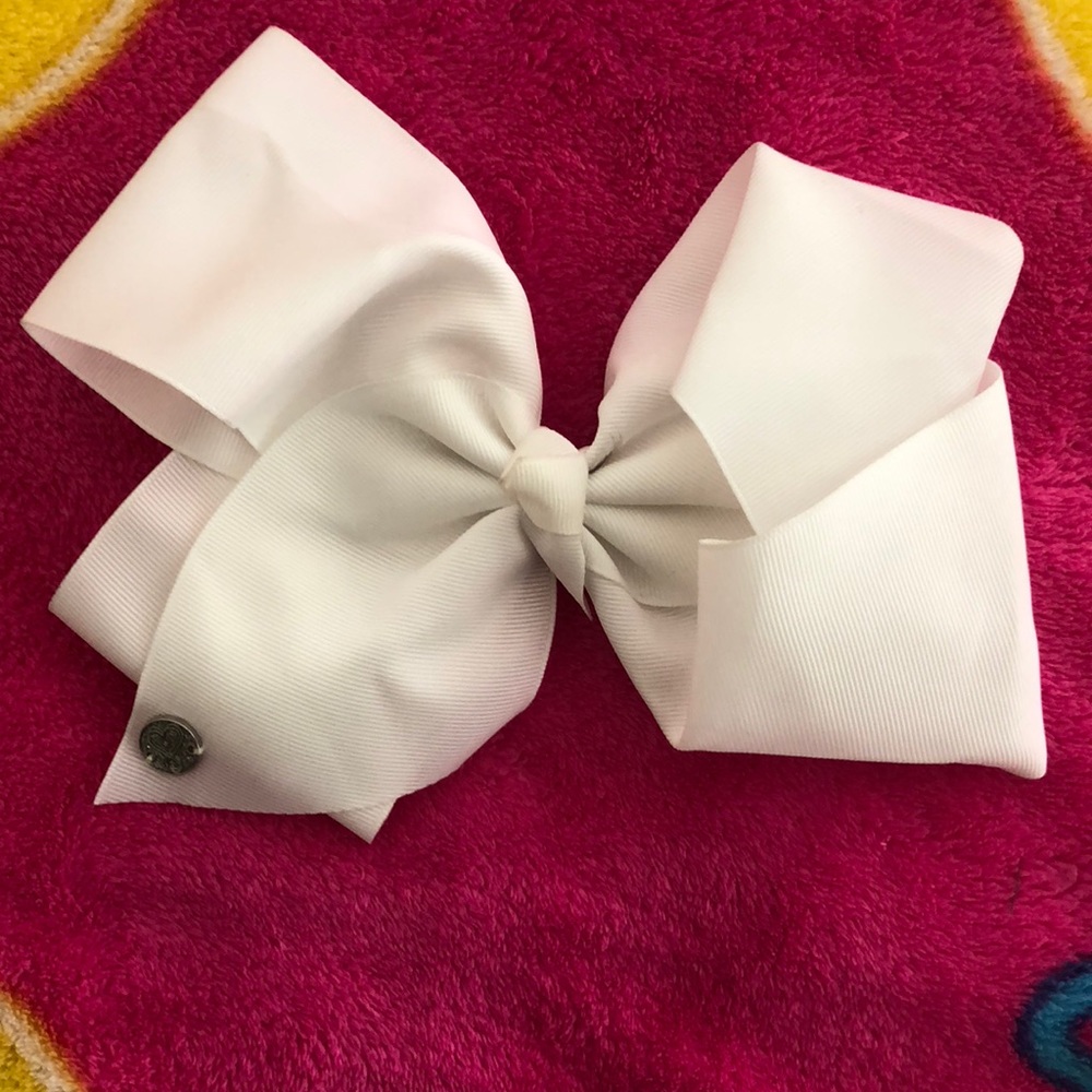Large JoJo Siwa Bow